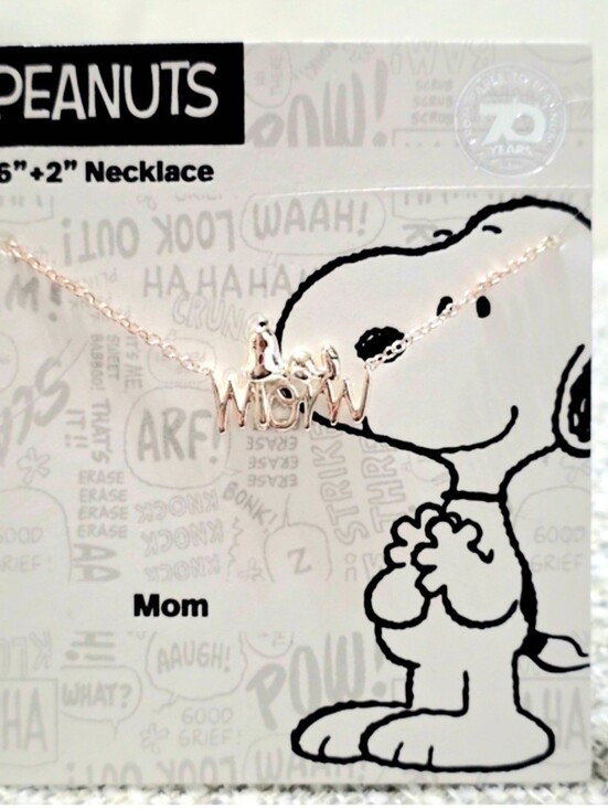 Peanuts Jewelry - Peanuts Silver 'Mom' Necklace with Snoopy